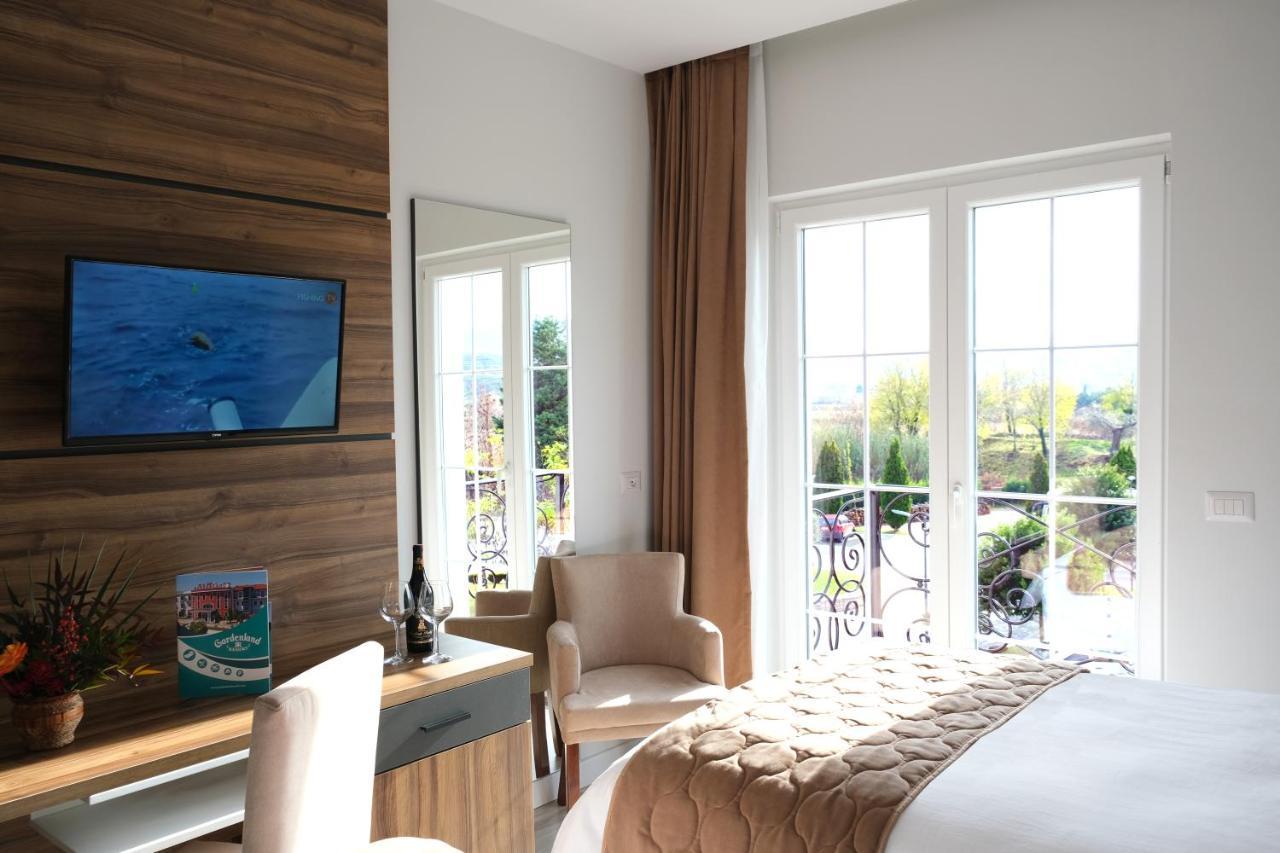 Gardenland Resort Bushat Eksteriør billede