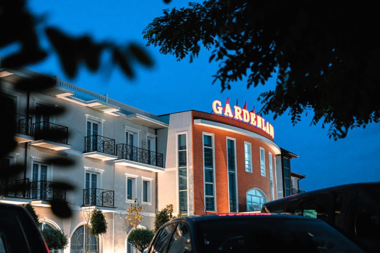 Gardenland Resort Bushat Eksteriør billede