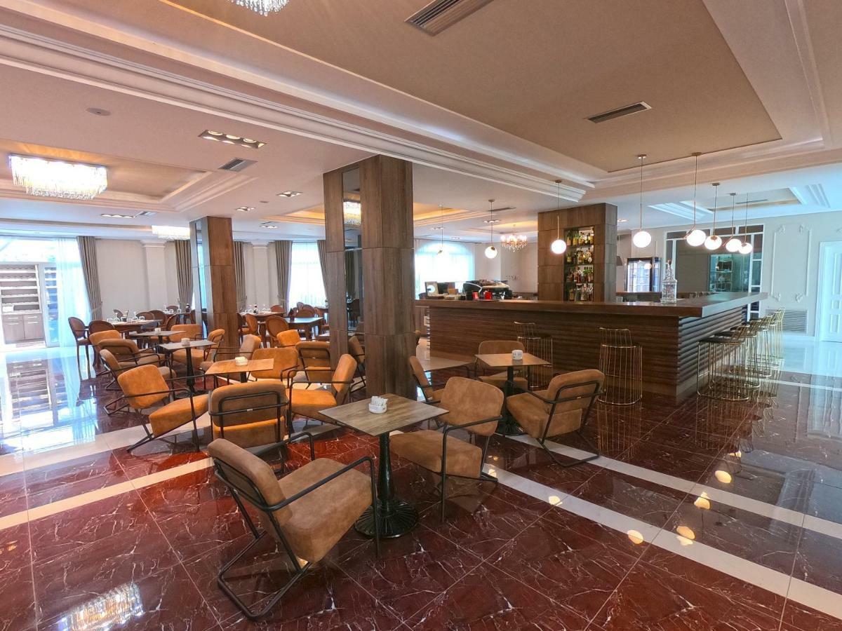 Gardenland Resort Bushat Eksteriør billede