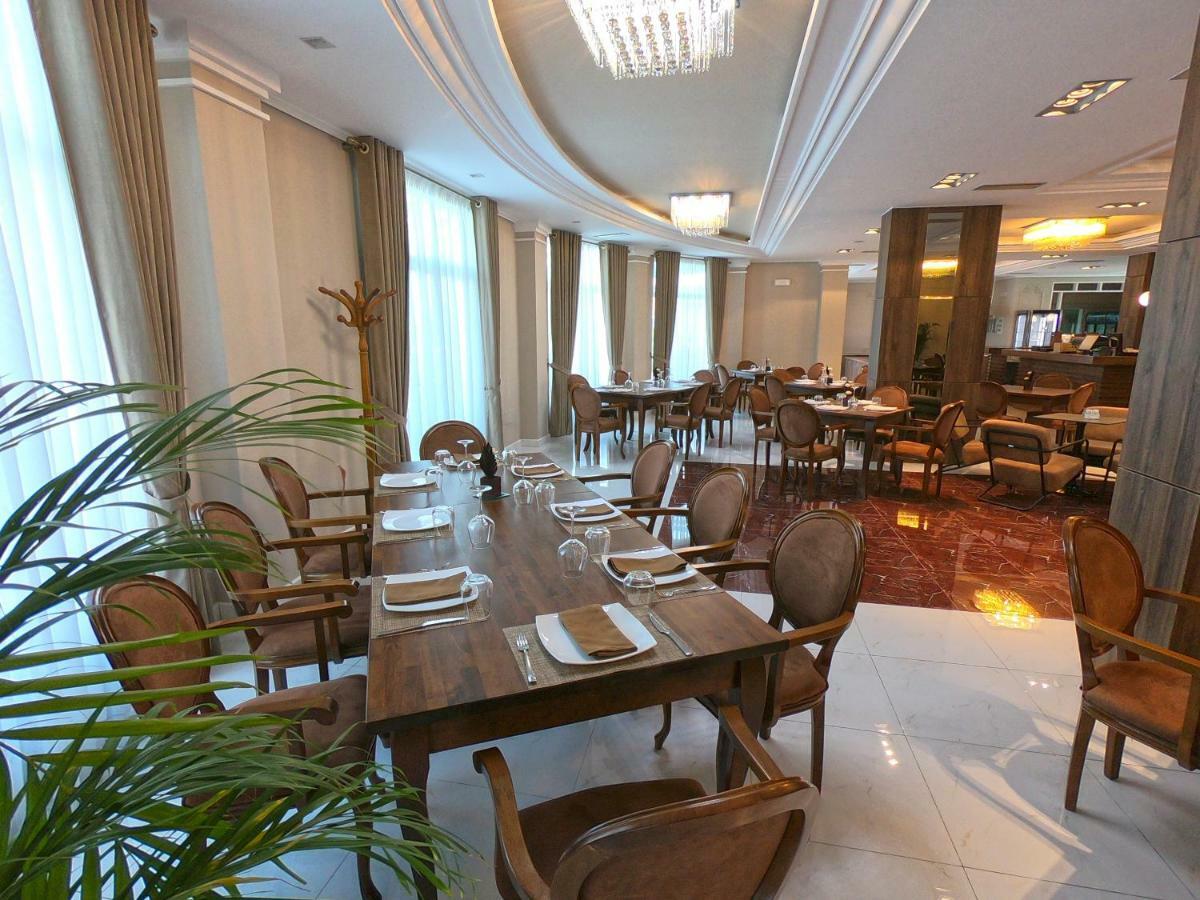 Gardenland Resort Bushat Eksteriør billede